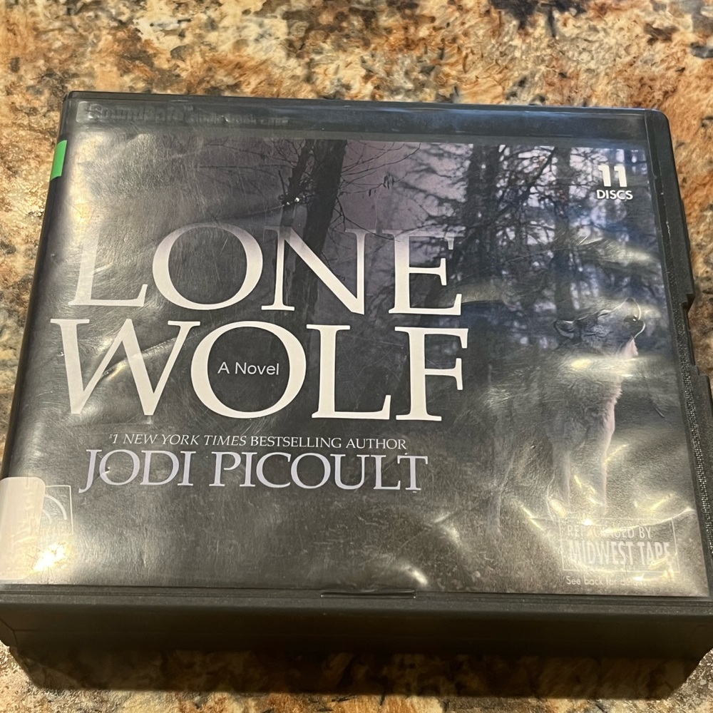Lone Wolf by Jodi Picoult Audiobook CDs
